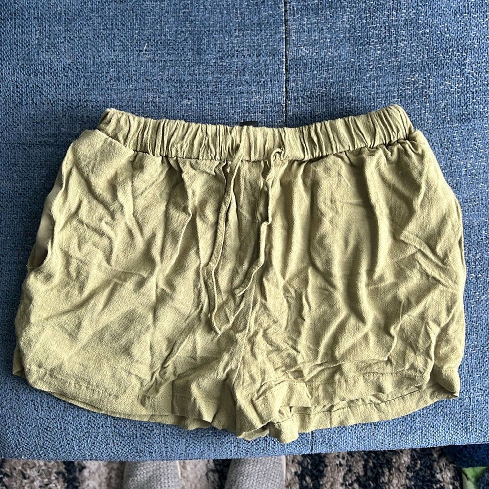 Forever 21 flowy shorts